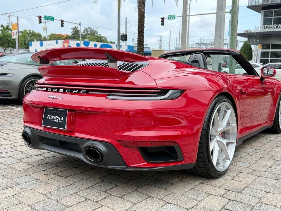 2023 Porsche 992 Turbo - Image 12 of 31