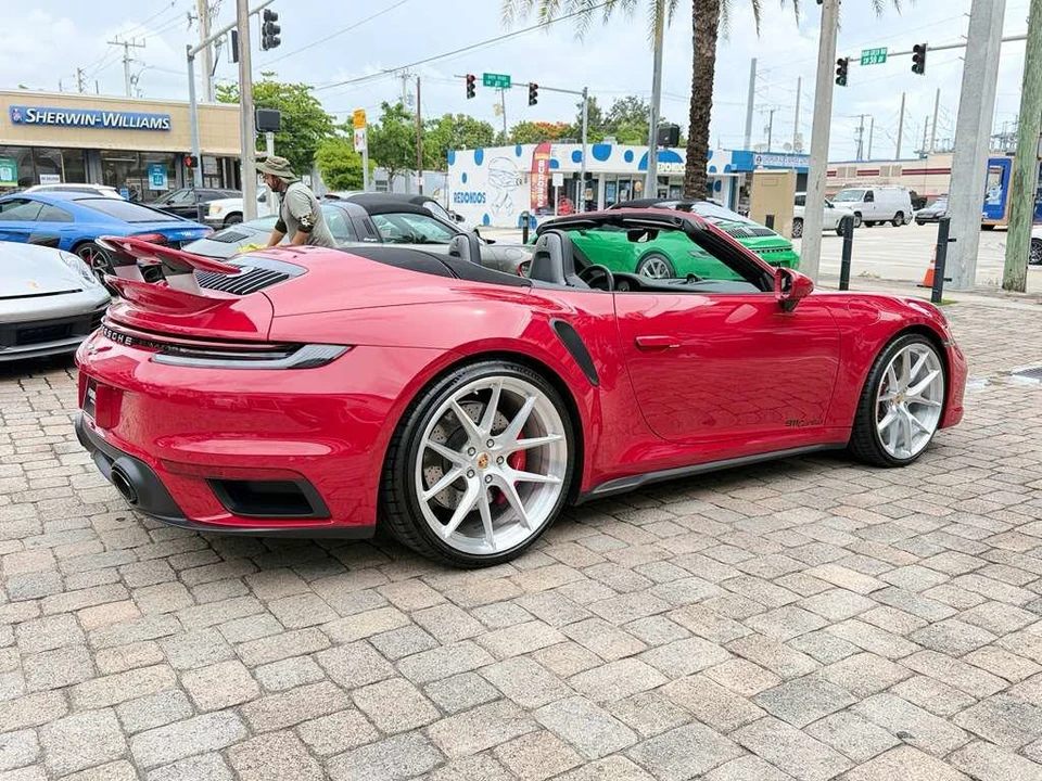 2023 Porsche 992 Turbo - Image 11 of 31