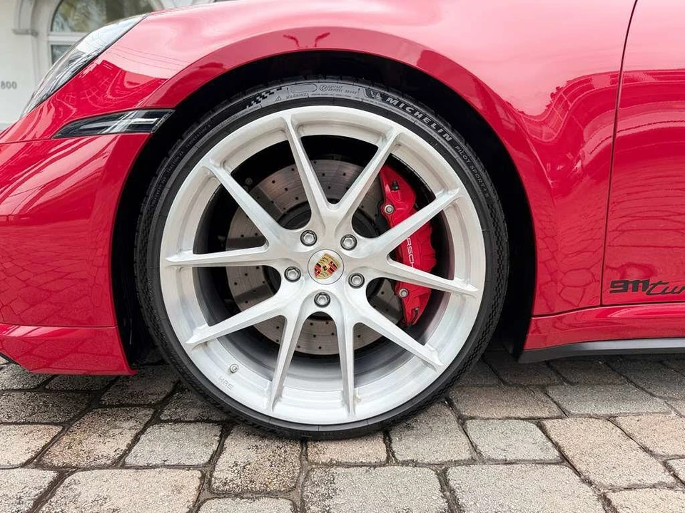 2023 Porsche 992 Turbo - Image 25 of 31