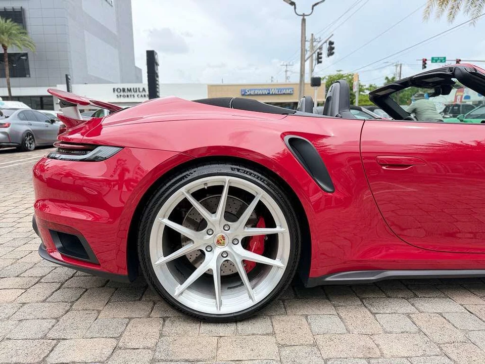 2023 Porsche 992 Turbo - Image 24 of 31