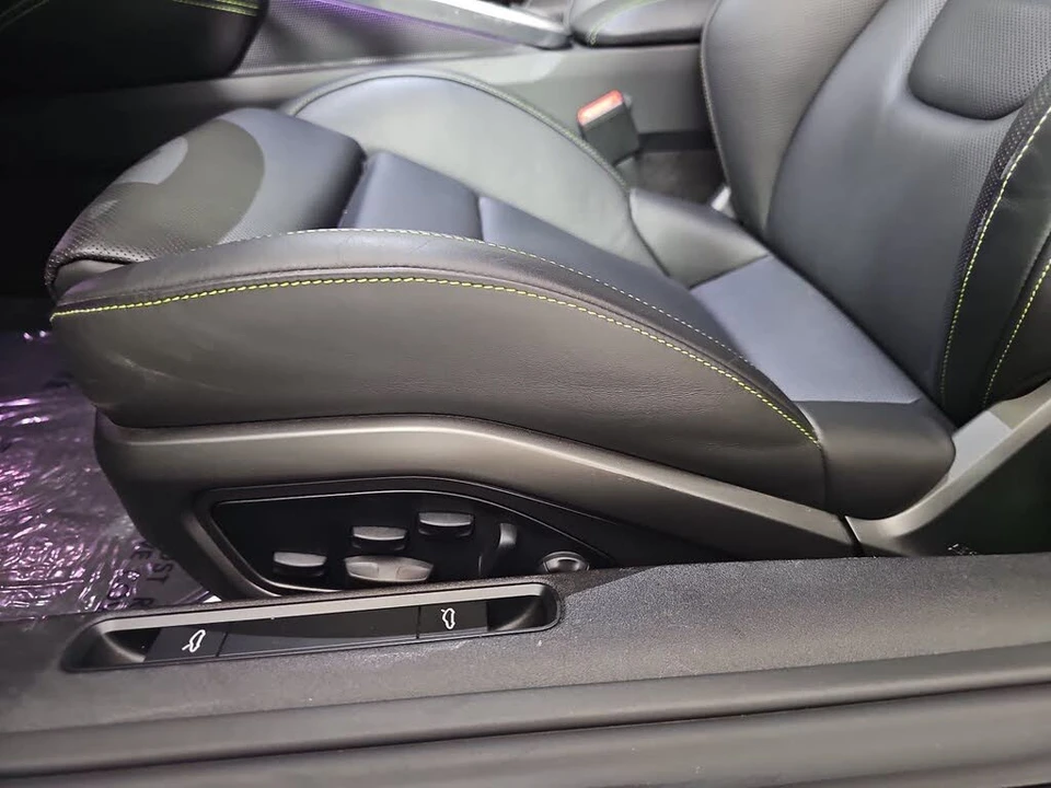 2023 Porsche 992 Turbo - Image 27 of 31