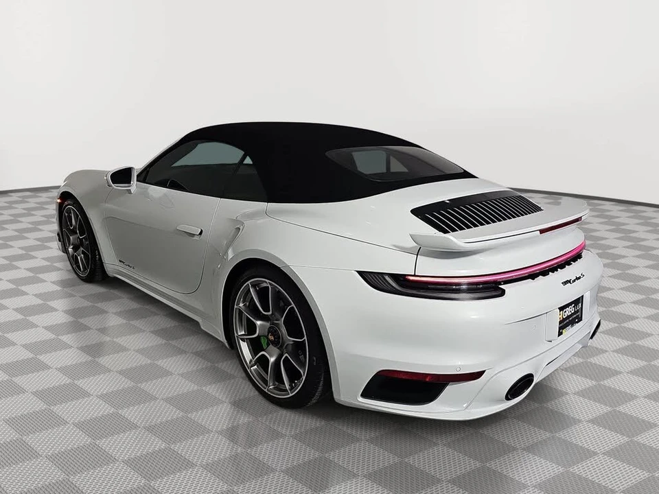 2023 Porsche 992 Turbo - Image 6 of 31