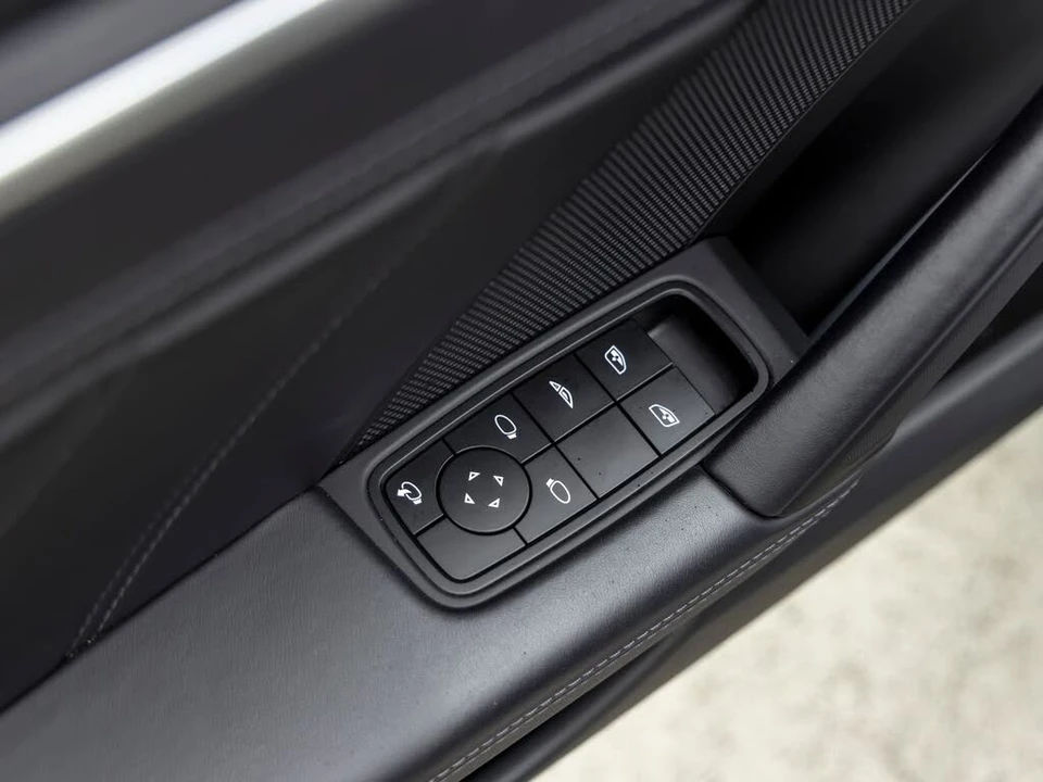 2023 Porsche 992 Turbo - Image 27 of 31