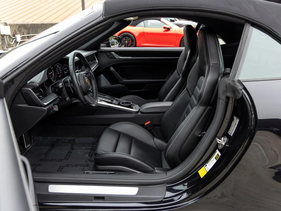 2023 Porsche 992 Turbo - Image 29 of 31