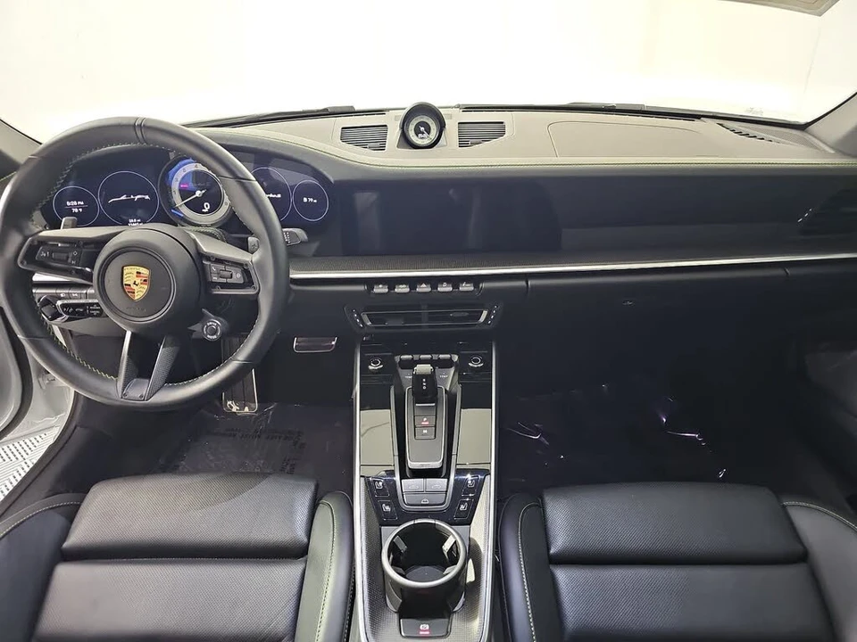 2023 Porsche 992 Turbo - Image 11 of 31