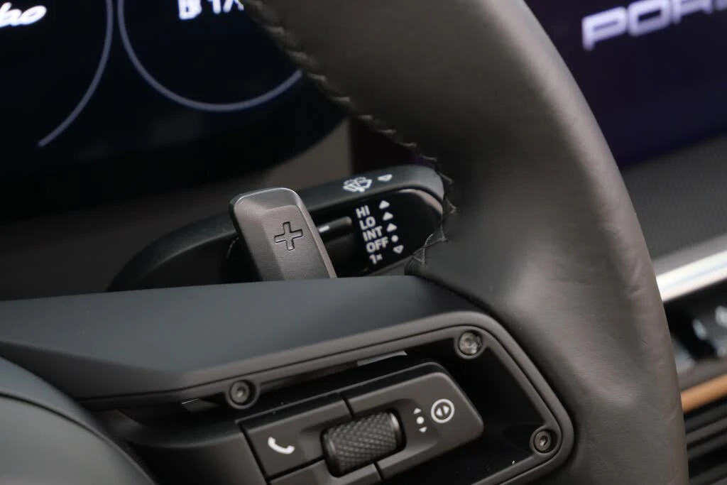 2023 Porsche 992 Turbo - Image 27 of 31