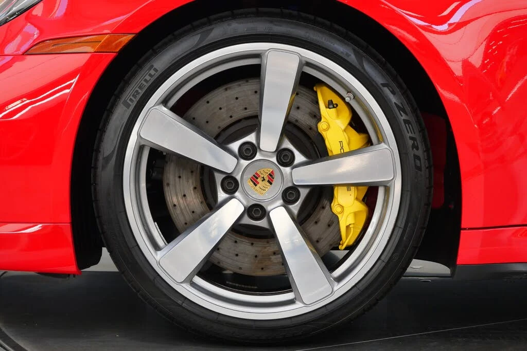 2023 Porsche 992 Turbo - Image 10 of 31