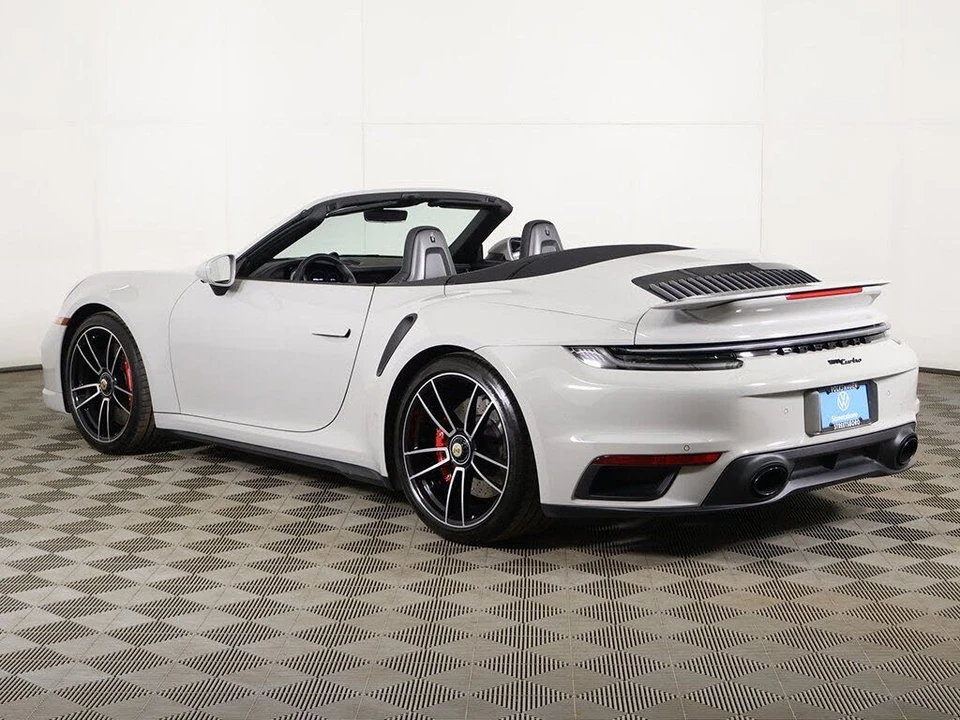 2023 Porsche 992 Turbo - Image 11 of 31