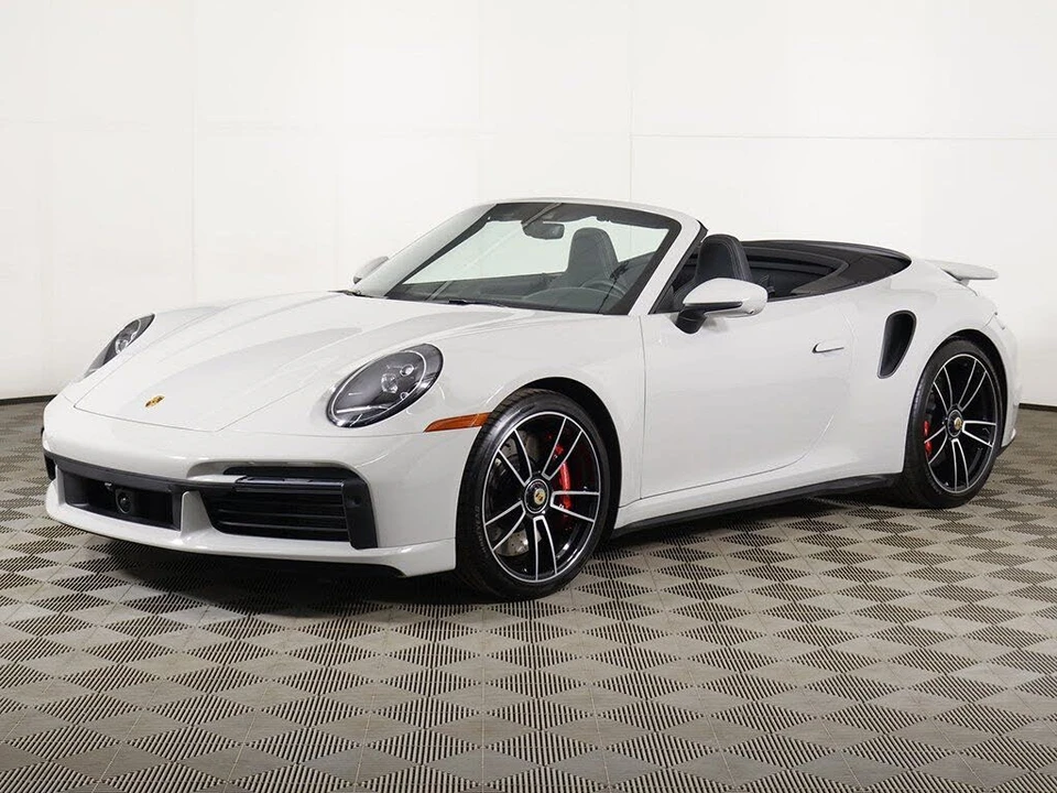 2023 Porsche 992 Turbo - Image 10 of 31