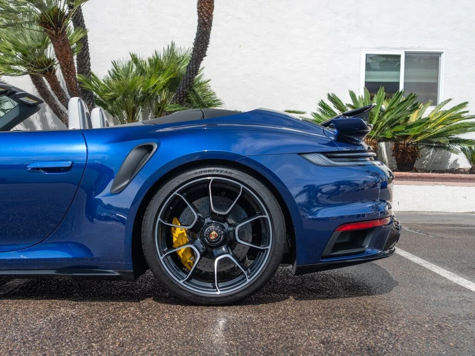 2023 Porsche 992 Turbo - Image 6 of 31