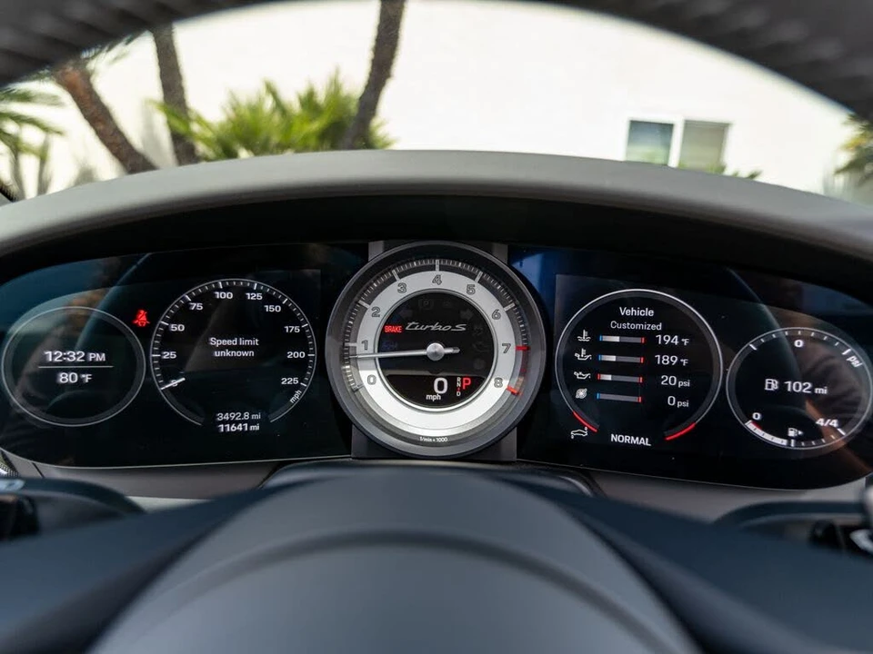 2023 Porsche 992 Turbo - Image 18 of 31