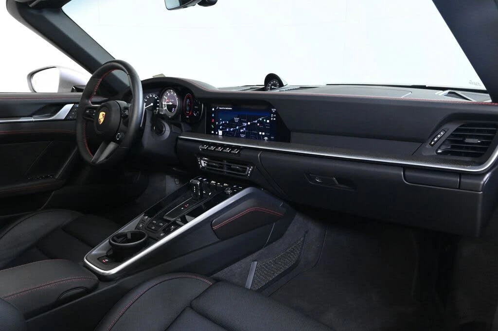 2023 Porsche 992 Turbo - Image 16 of 31