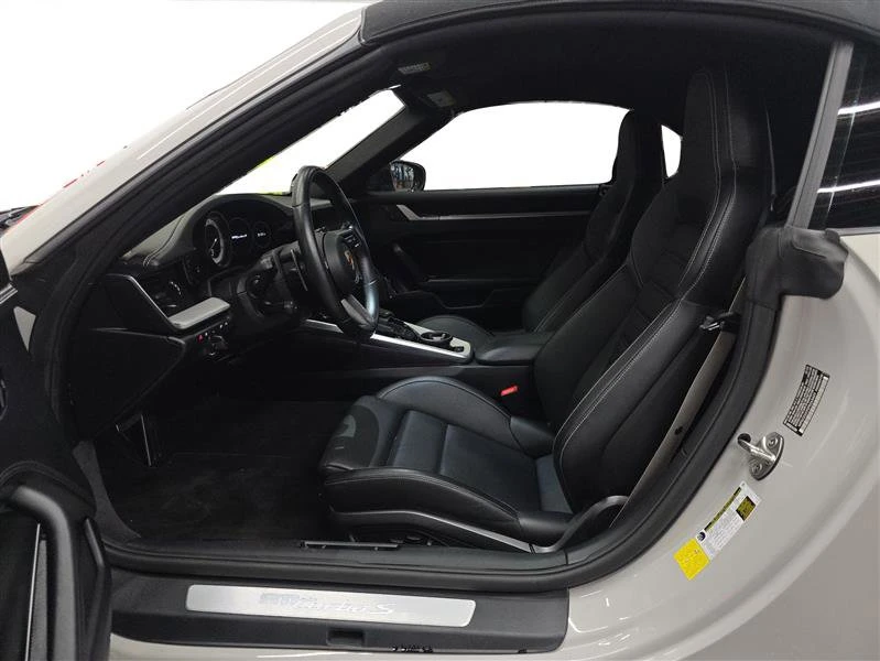 2023 Porsche 992 Turbo - Image 10 of 24