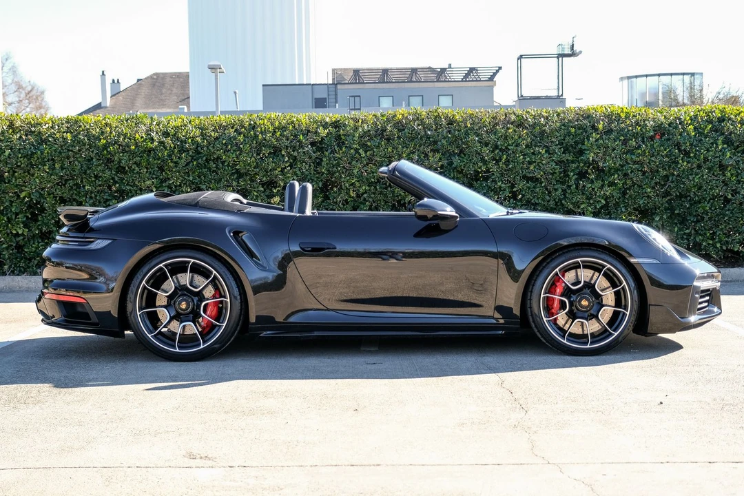 2023 Porsche 992 Turbo - Image 3 of 10