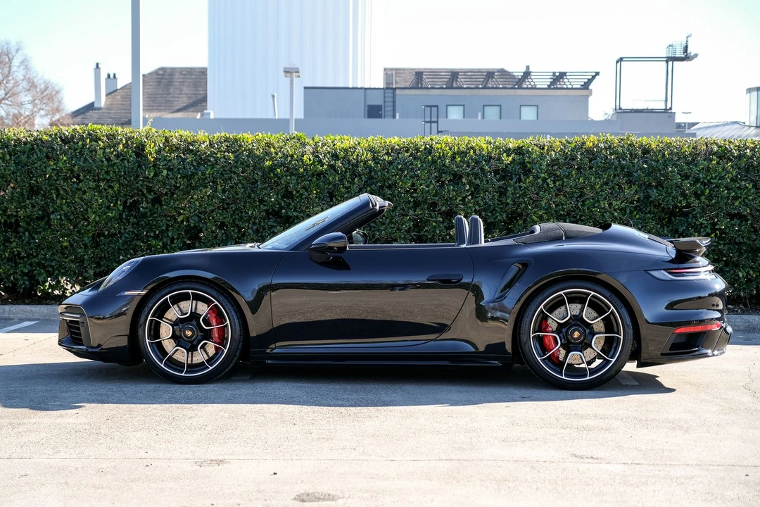 2023 Porsche 992 Turbo - Image 4 of 10
