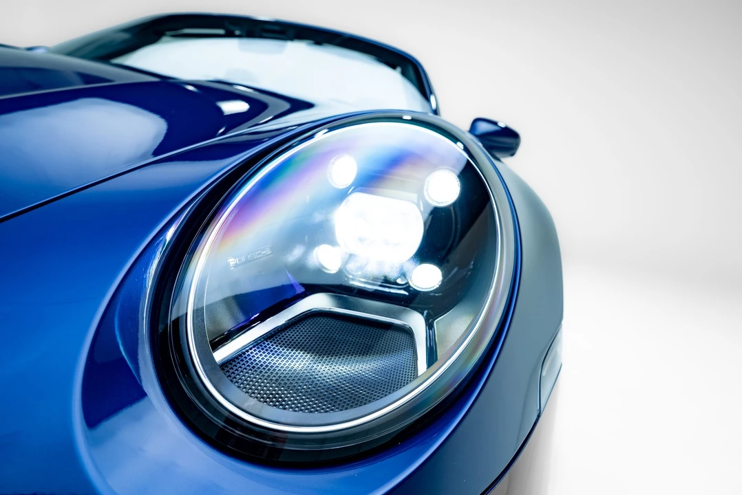 2023 Porsche 992 Turbo - Image 26 of 31