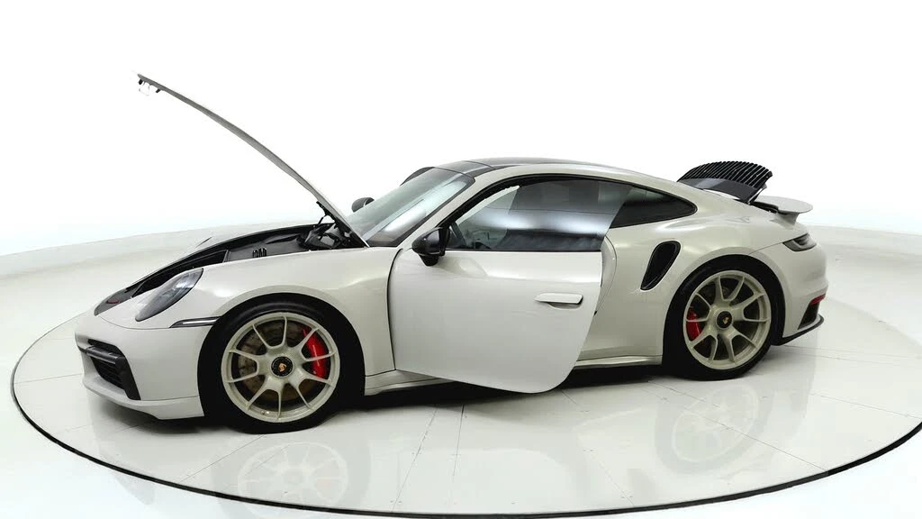 2023 Porsche 992 Turbo - Image 11 of 29