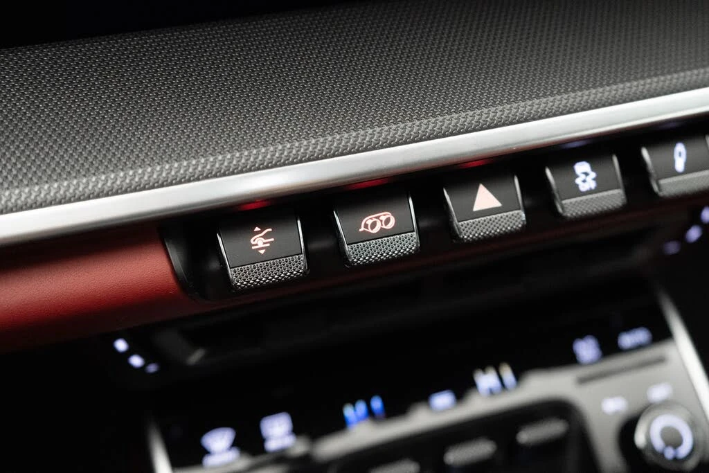 2023 Porsche 992 Turbo - Image 26 of 31