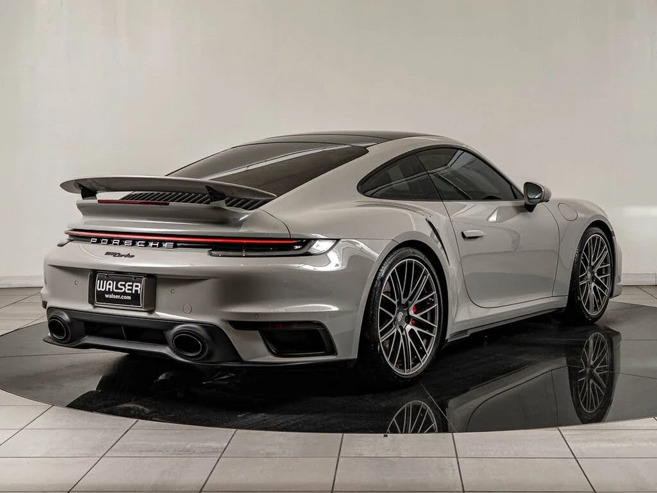2023 Porsche 992 Turbo - Image 8 of 31