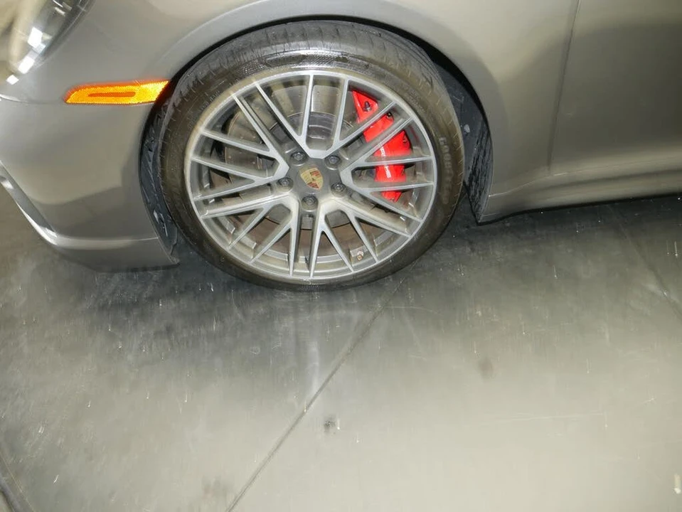 2023 Porsche 992 Turbo - Image 16 of 31