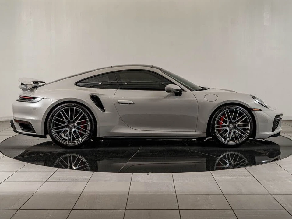 2023 Porsche 992 Turbo - Image 9 of 31