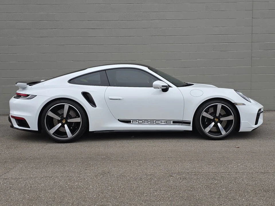 2023 Porsche 992 Turbo - Image 10 of 28