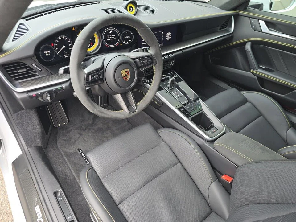 2023 Porsche 992 Turbo - Image 4 of 28