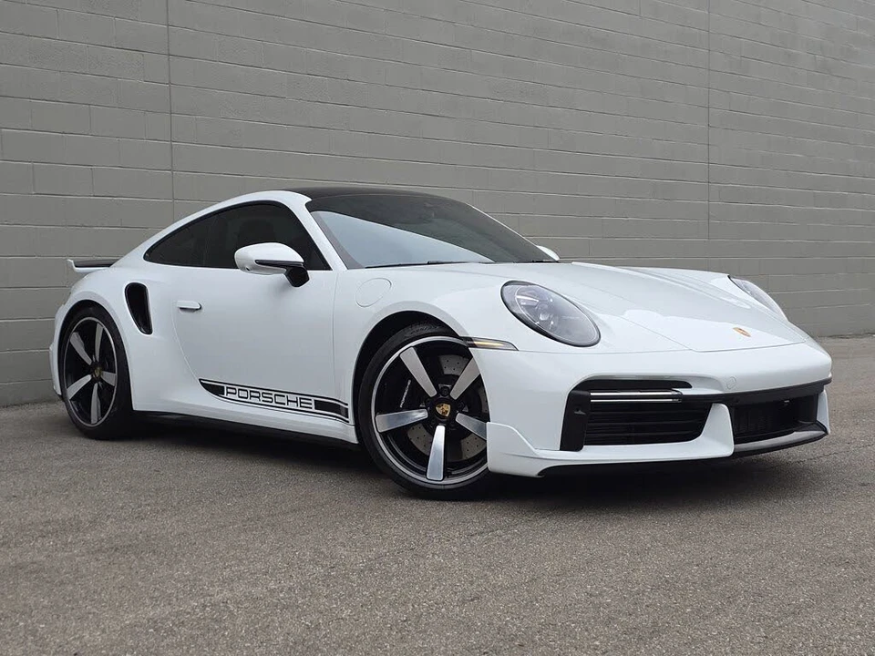 2023 Porsche 992 Turbo - Image 7 of 28