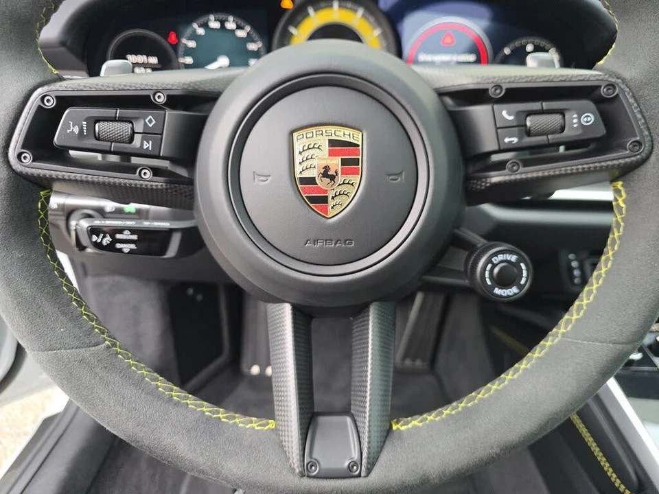2023 Porsche 992 Turbo - Image 17 of 28