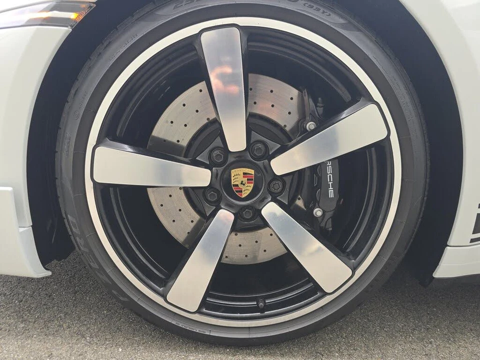 2023 Porsche 992 Turbo - Image 27 of 28