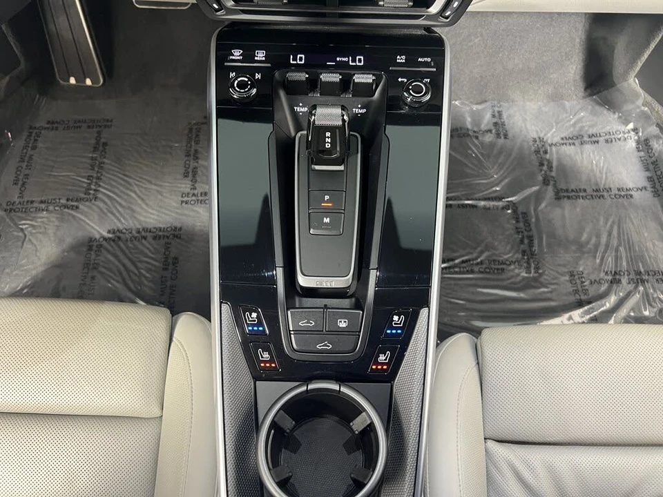 2023 Porsche 992 Turbo - Image 20 of 25