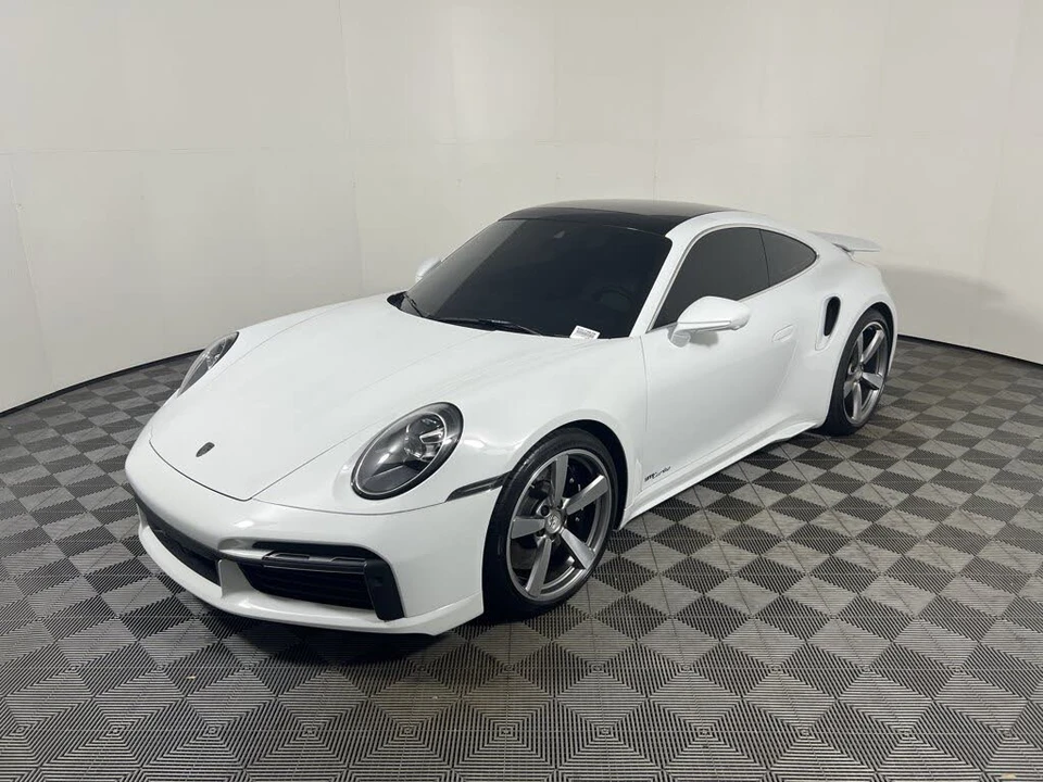 2023 Porsche 992 Turbo - Image 11 of 25