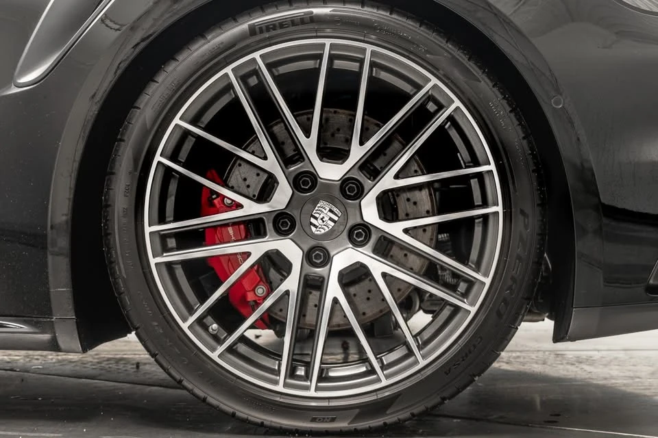 2023 Porsche 992 Turbo - Image 10 of 19