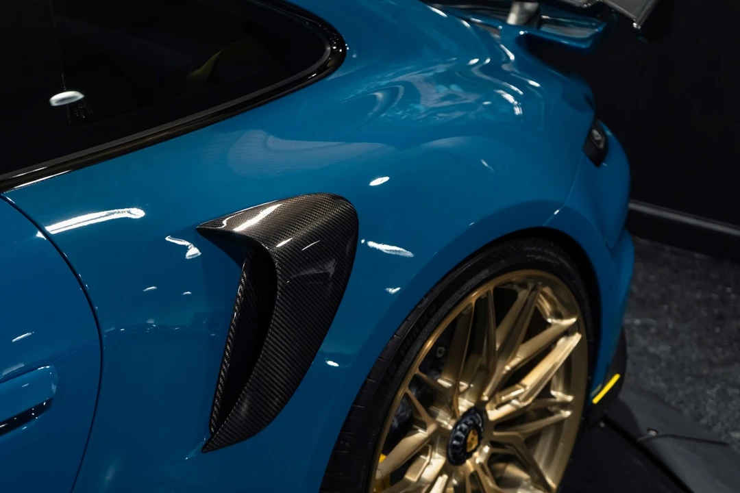 2023 Porsche 992 Turbo S - Image 26 of 31