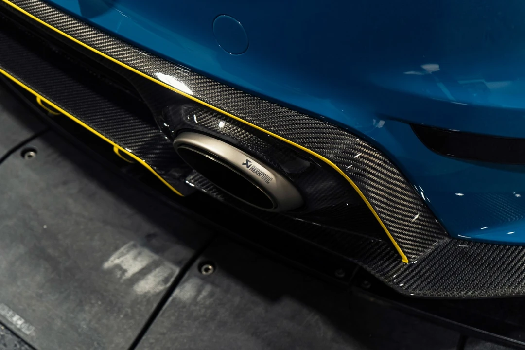 2023 Porsche 992 Turbo S - Image 11 of 31
