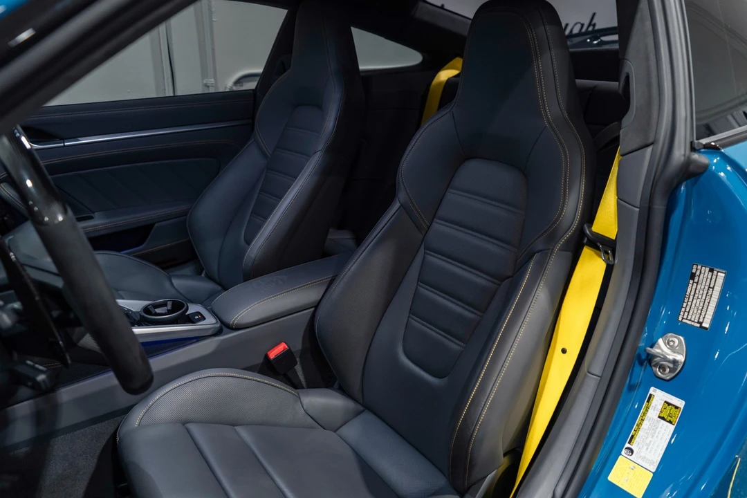 2023 Porsche 992 Turbo S - Image 25 of 31