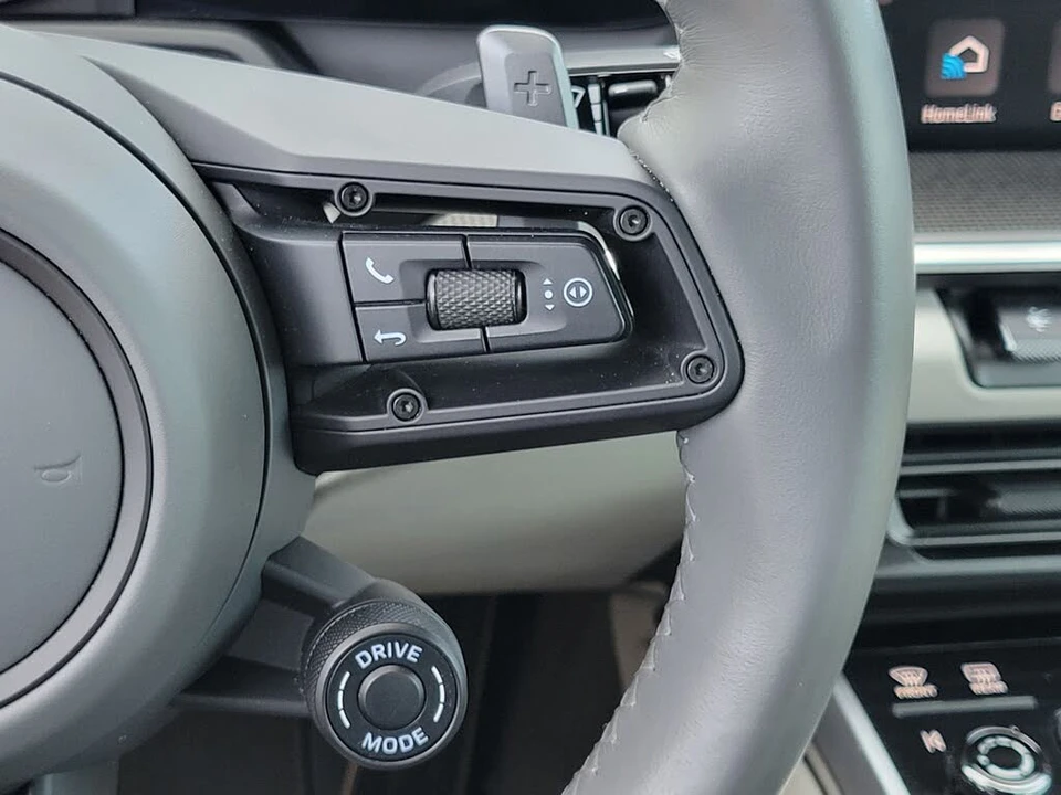 2023 Porsche 992 Turbo S - Image 14 of 31