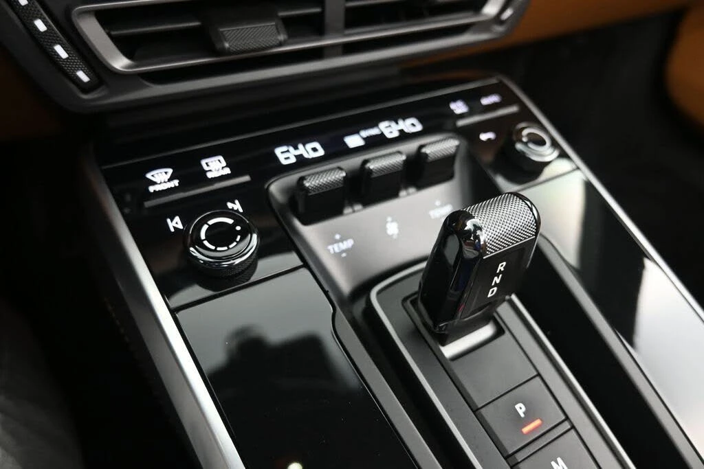 2023 Porsche 992 Turbo S - Image 17 of 31