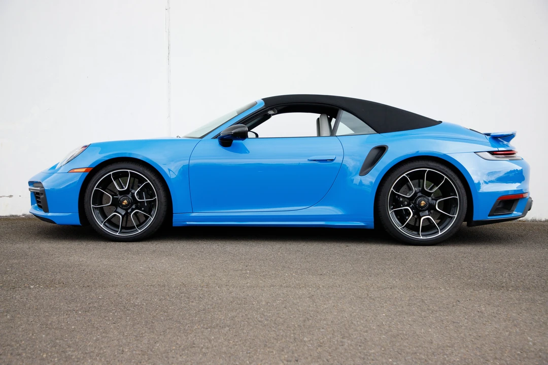2023 Porsche 992 Turbo S - Image 10 of 31