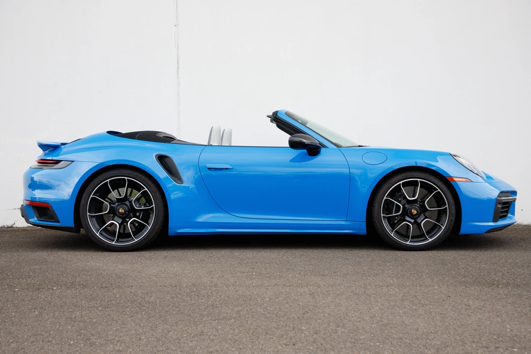 2023 Porsche 992 Turbo S - Image 7 of 31