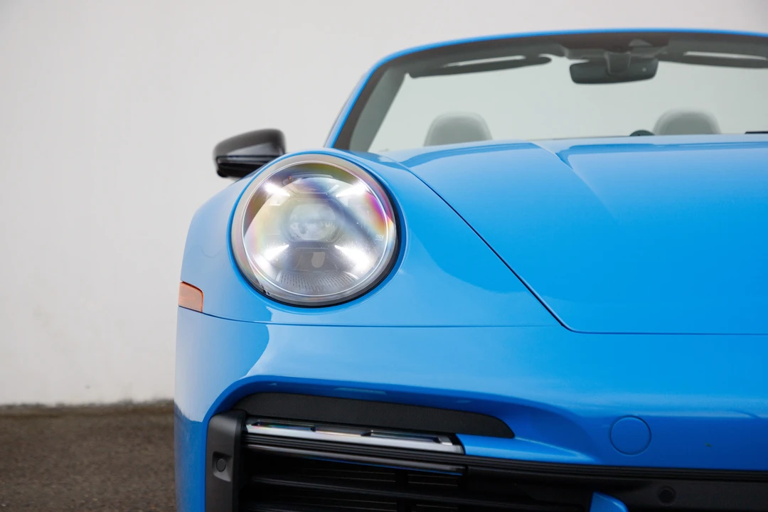 2023 Porsche 992 Turbo S - Image 17 of 31