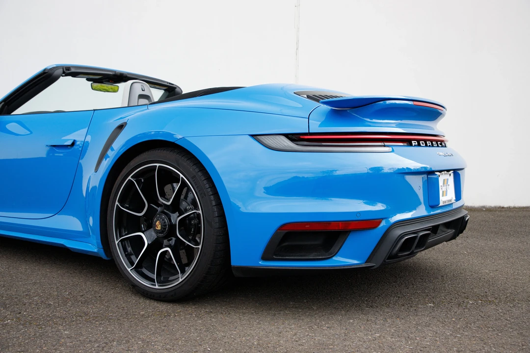 2023 Porsche 992 Turbo S - Image 16 of 31