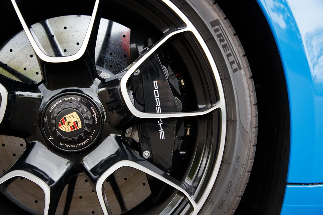 2023 Porsche 992 Turbo S - Image 27 of 31