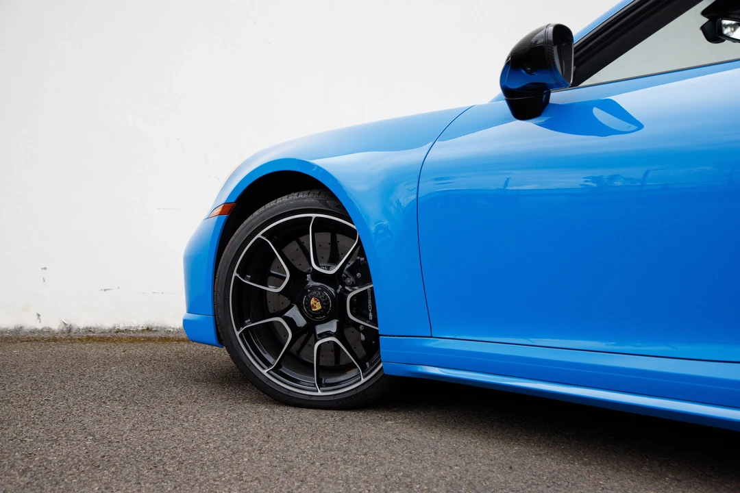 2023 Porsche 992 Turbo S - Image 15 of 31