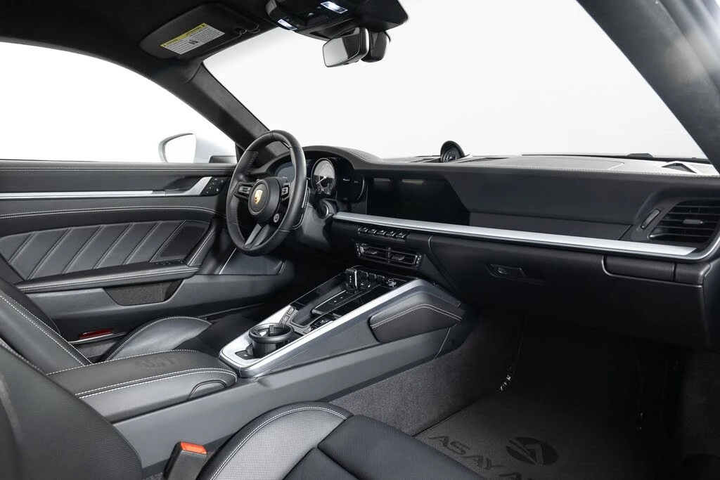 2023 Porsche 992 Turbo S - Image 18 of 31