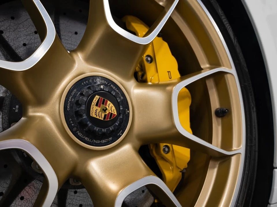 2023 Porsche 992 Turbo S - Image 20 of 31