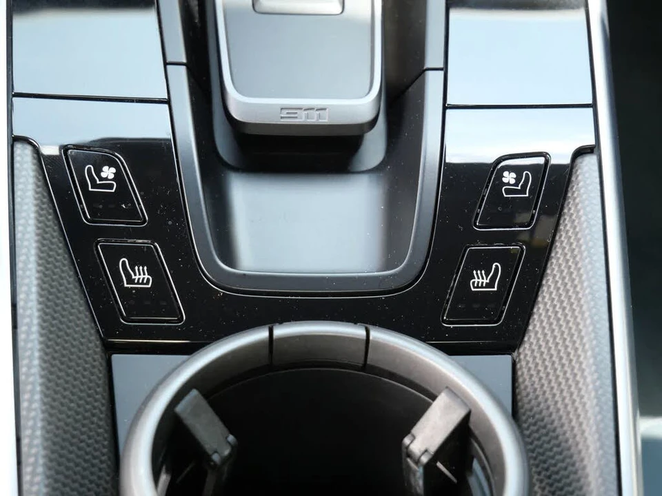2023 Porsche 992 Turbo S - Image 13 of 28