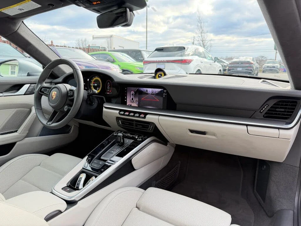 2023 Porsche 992 Turbo S - Image 28 of 31