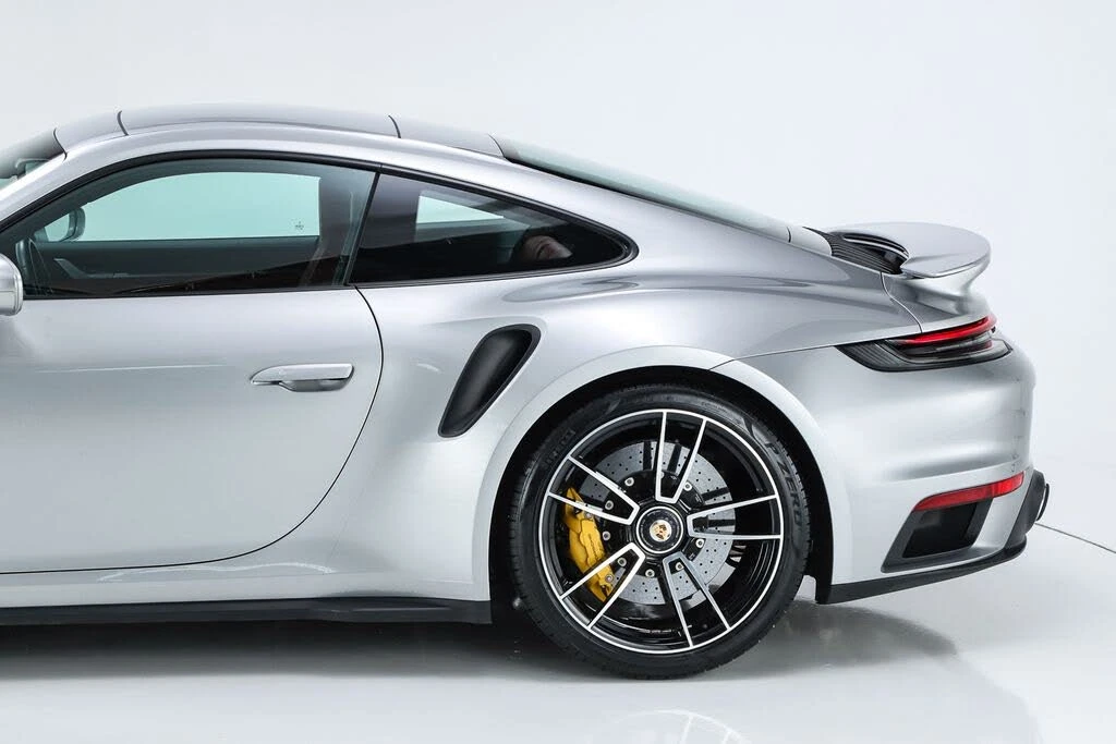 2023 Porsche 992 Turbo S - Image 11 of 31
