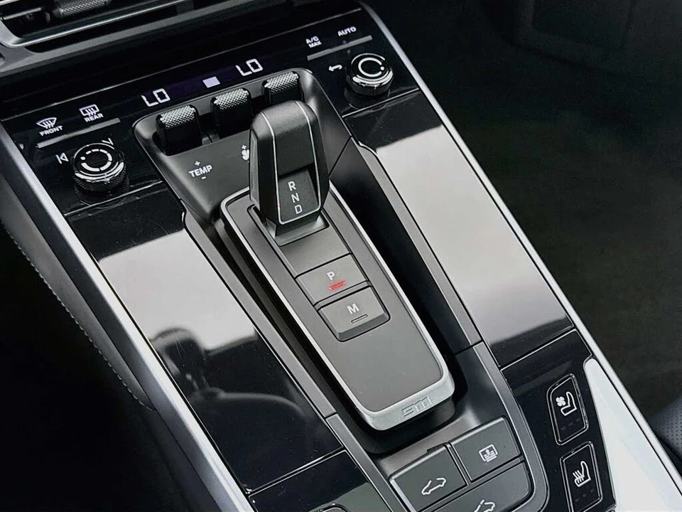 2023 Porsche 992 Turbo S - Image 20 of 31